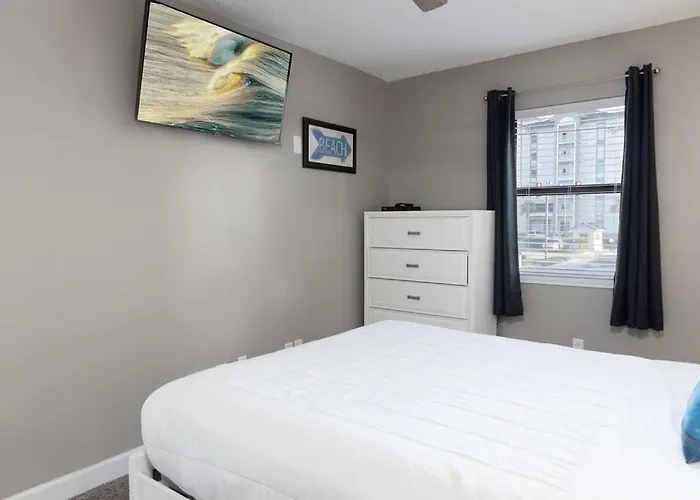 Gentle Winds East A4 By Collection Apartment *